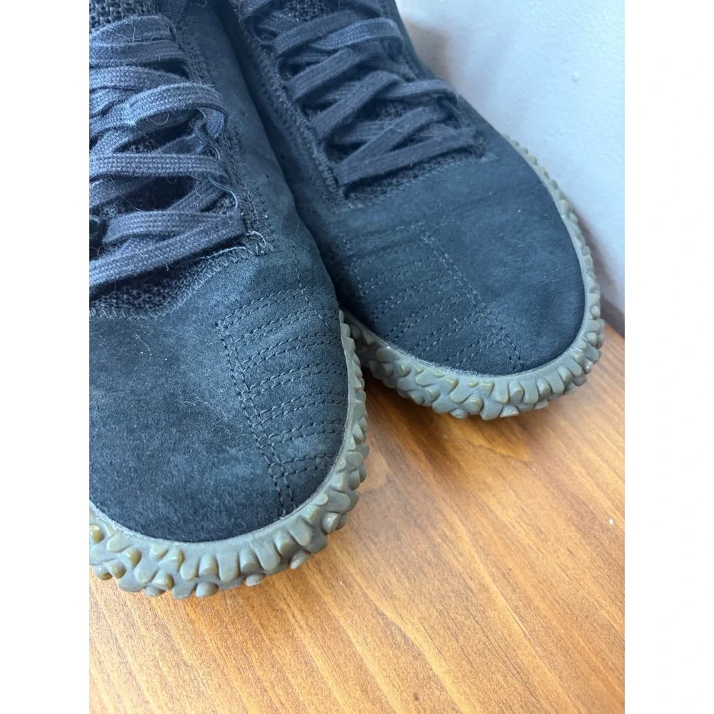 Adidas Kamanda Core Black Gum Suede Sneakers B41838 Mens 9